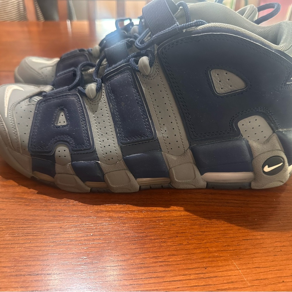 Nike air more untempo 96 Georgetown men’s shoes sneakers athletic style